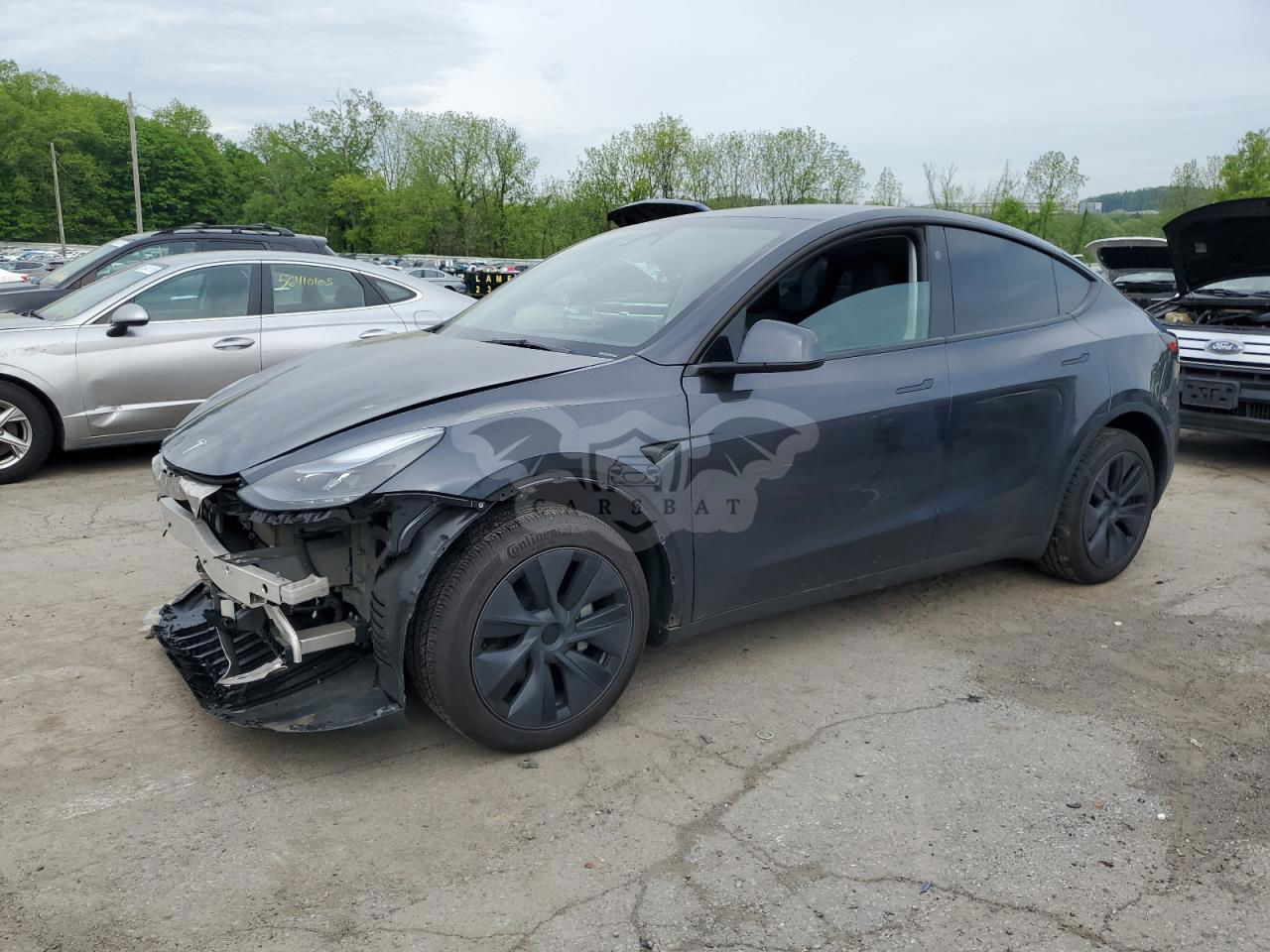 Tesla Model Y 2024