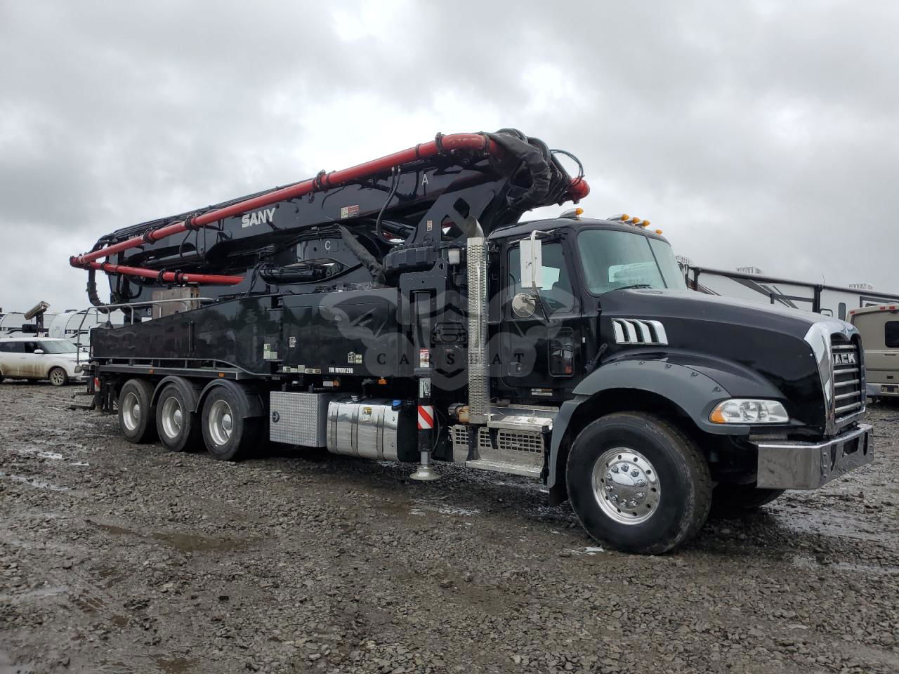 Mack Granite 10.8L  6 2021
