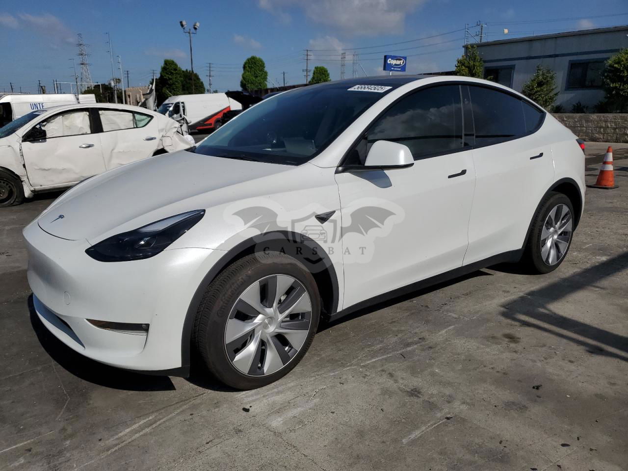 Tesla Model Y 2024