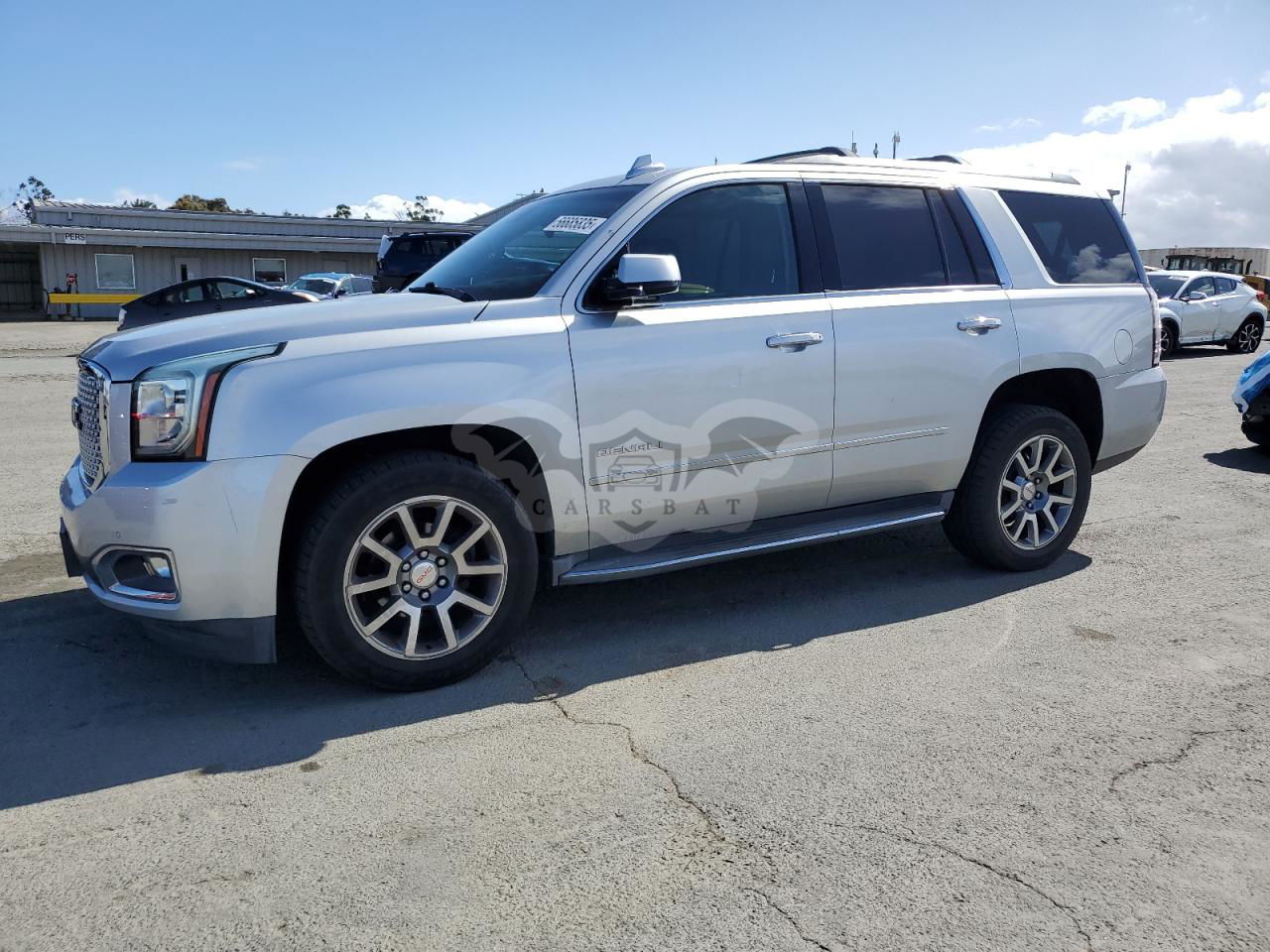 GMC Yukon DENALI 6.2L  8 2015