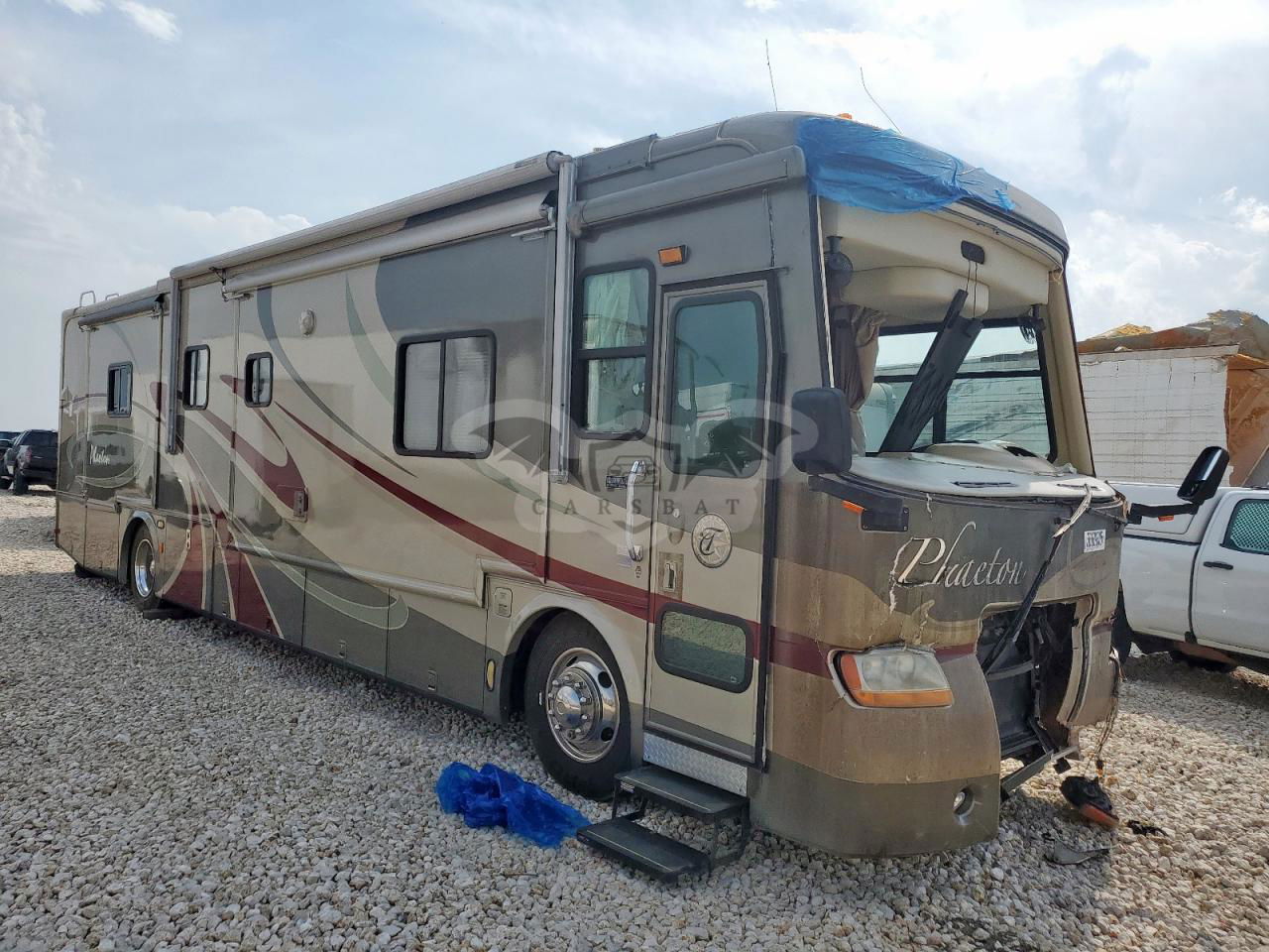 Freightliner X-line X LINE MOTOR HOME 6 2005