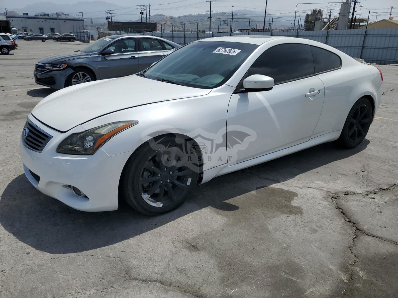 Infiniti Q60 JOURNEY 3.7L  6 2014