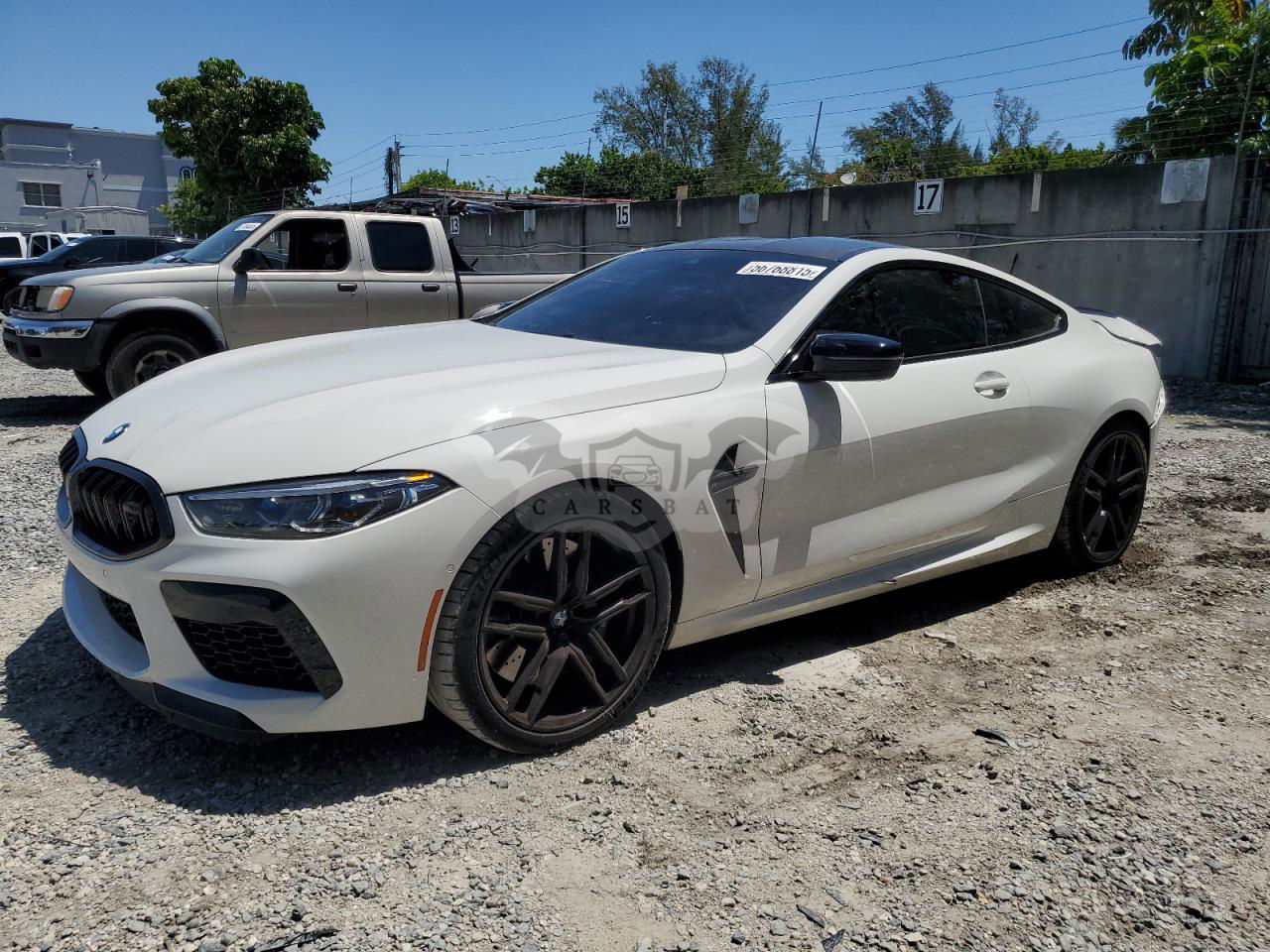 BMW M8 4.4L  8 2022