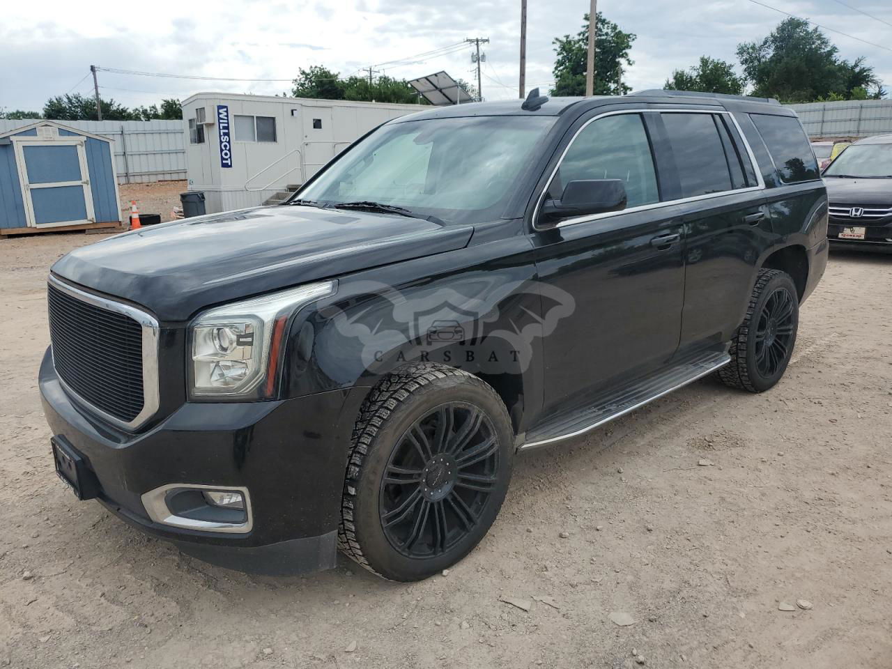 GMC Yukon SLE 5.3L  8 2015