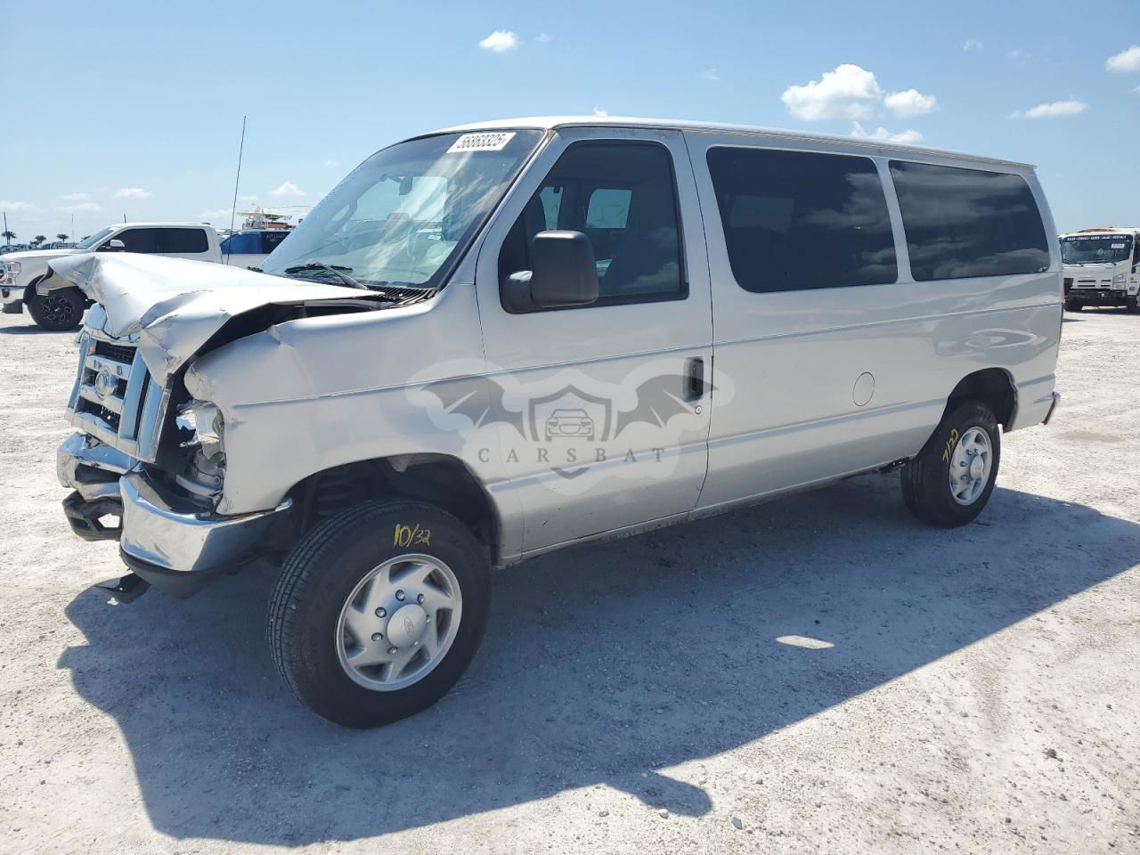 Ford Econoline E350 SUPER DUTY WAGON 5.4L  8 2009