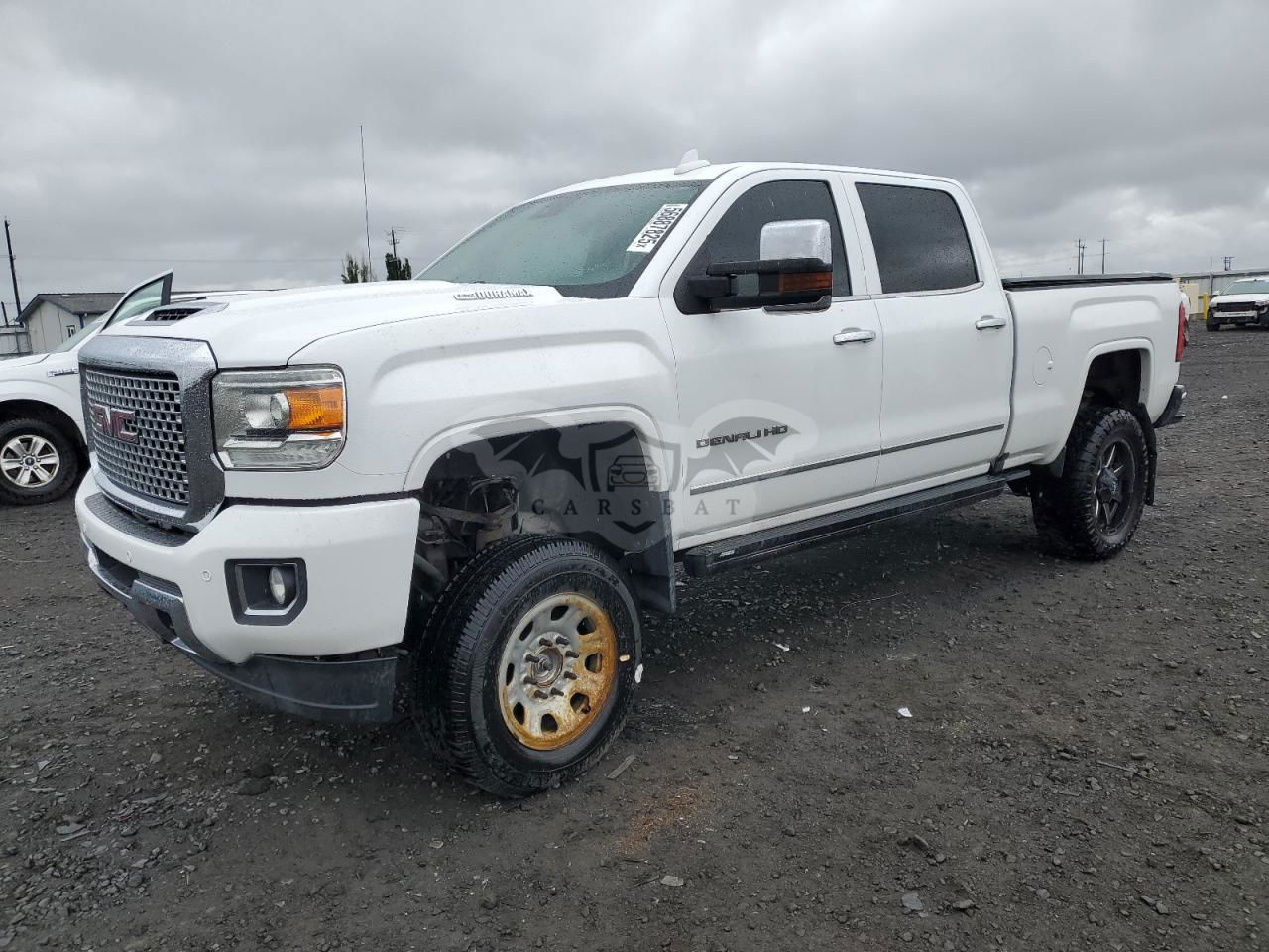 GMC Sierra K3500 DENALI 6.6L  8 2017
