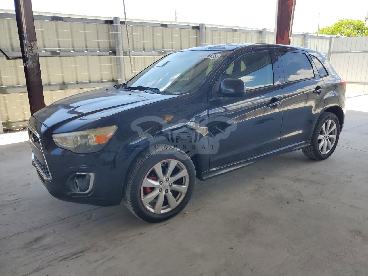 Mitsubishi Outlander ES 2.0L  4 2013
