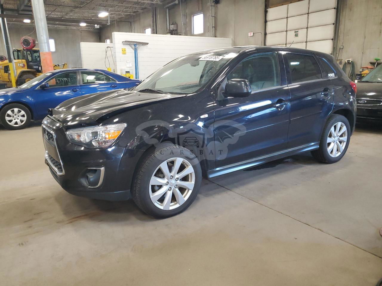 Mitsubishi Outlander SE 2.0L  4 2014