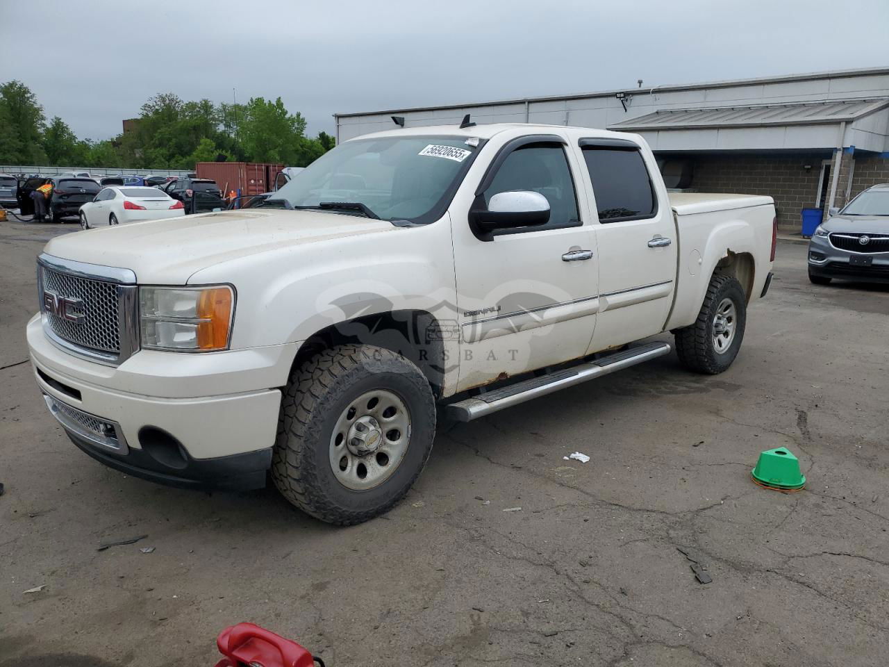 GMC Sierra K1500 DENALI 6.2L  8 2011