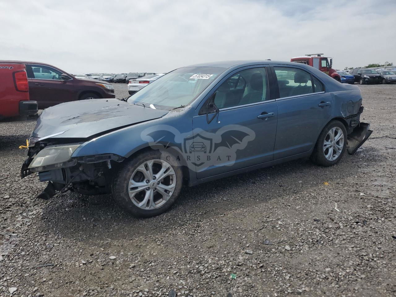 Ford Fusion SE 2.5L  4 2012