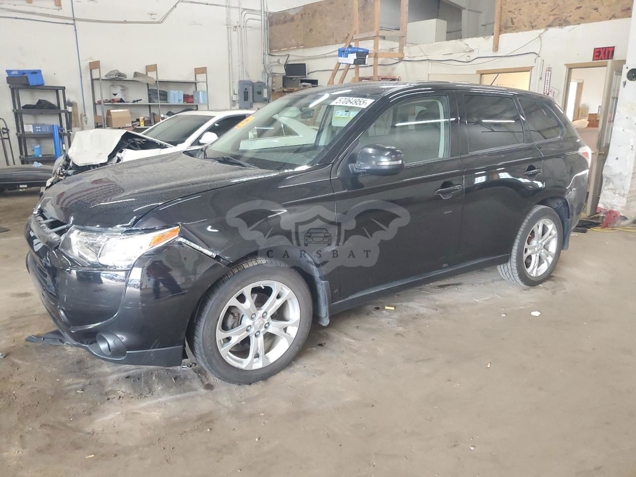 Mitsubishi Outlander SE 2.4L  4 2014