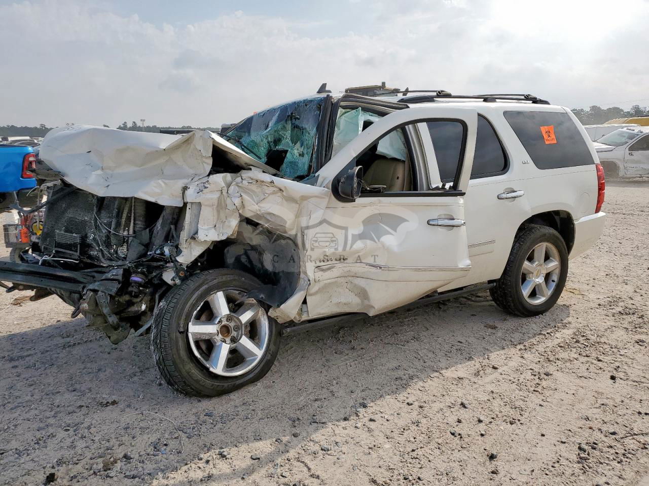 Chevrolet Tahoe C1500 LTZ 5.3L  8 2011