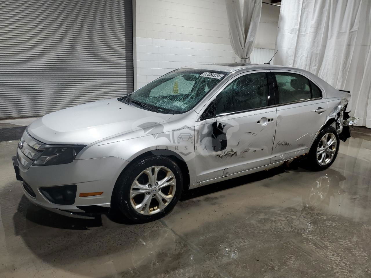 Ford Fusion SE 2.5L  4 2012