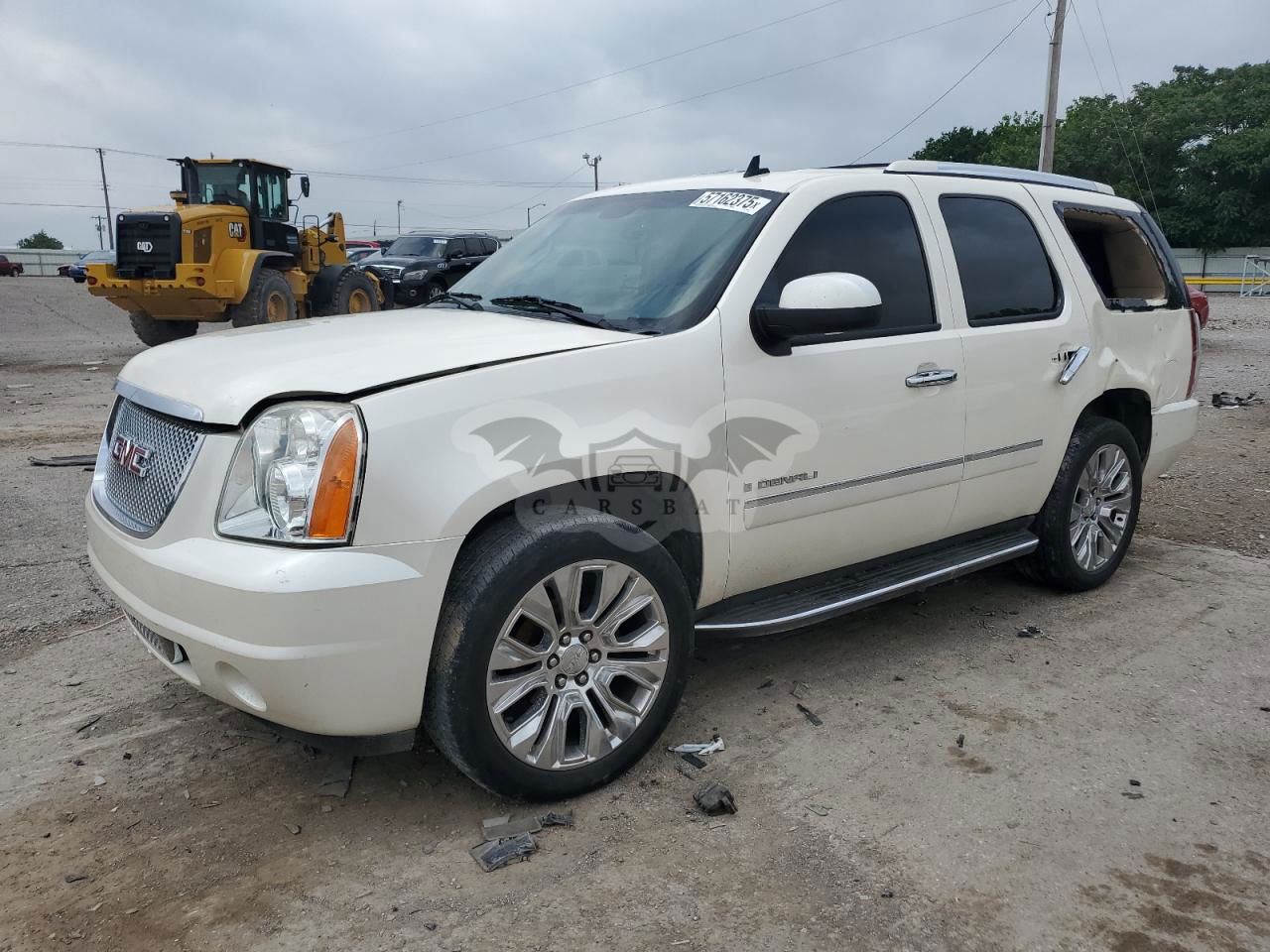 GMC Yukon DENALI 6.2L  8 2009