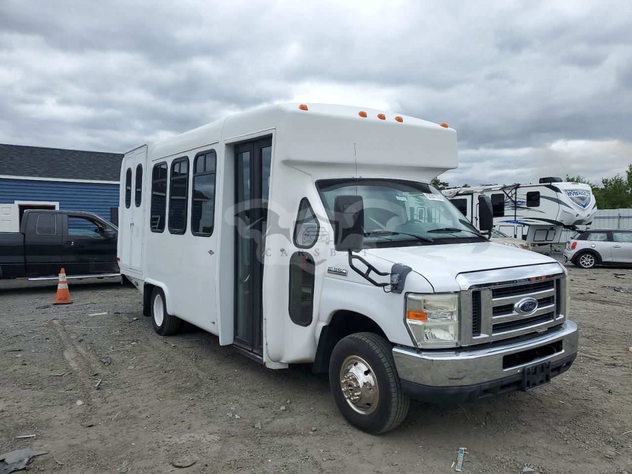 Ford Econoline E350 SUPER DUTY CUTAWAY VAN 5.4L  8 2008