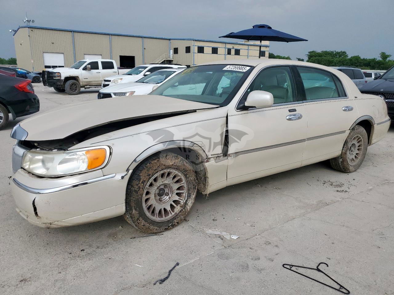 Lincoln Town Car CARTIER 4.6L  8 2001
