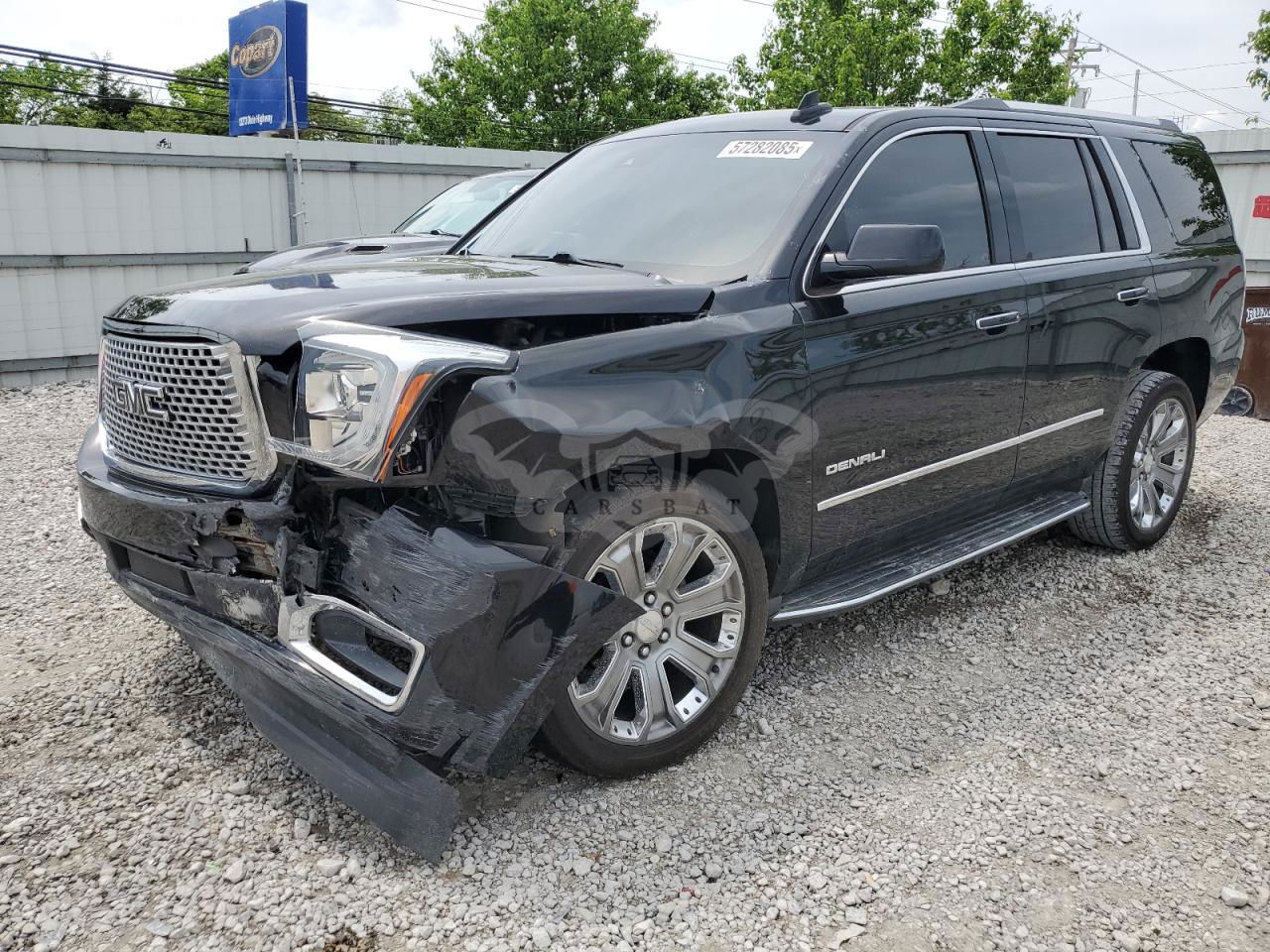 GMC Yukon DENALI 6.2L  8 2016