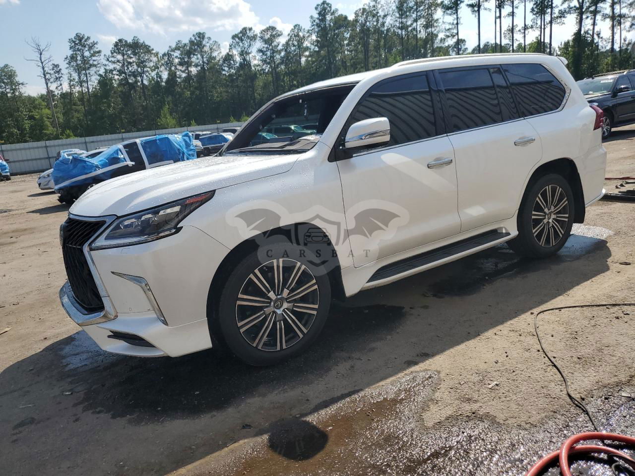 Lexus LX 570 5.7L  8 2020