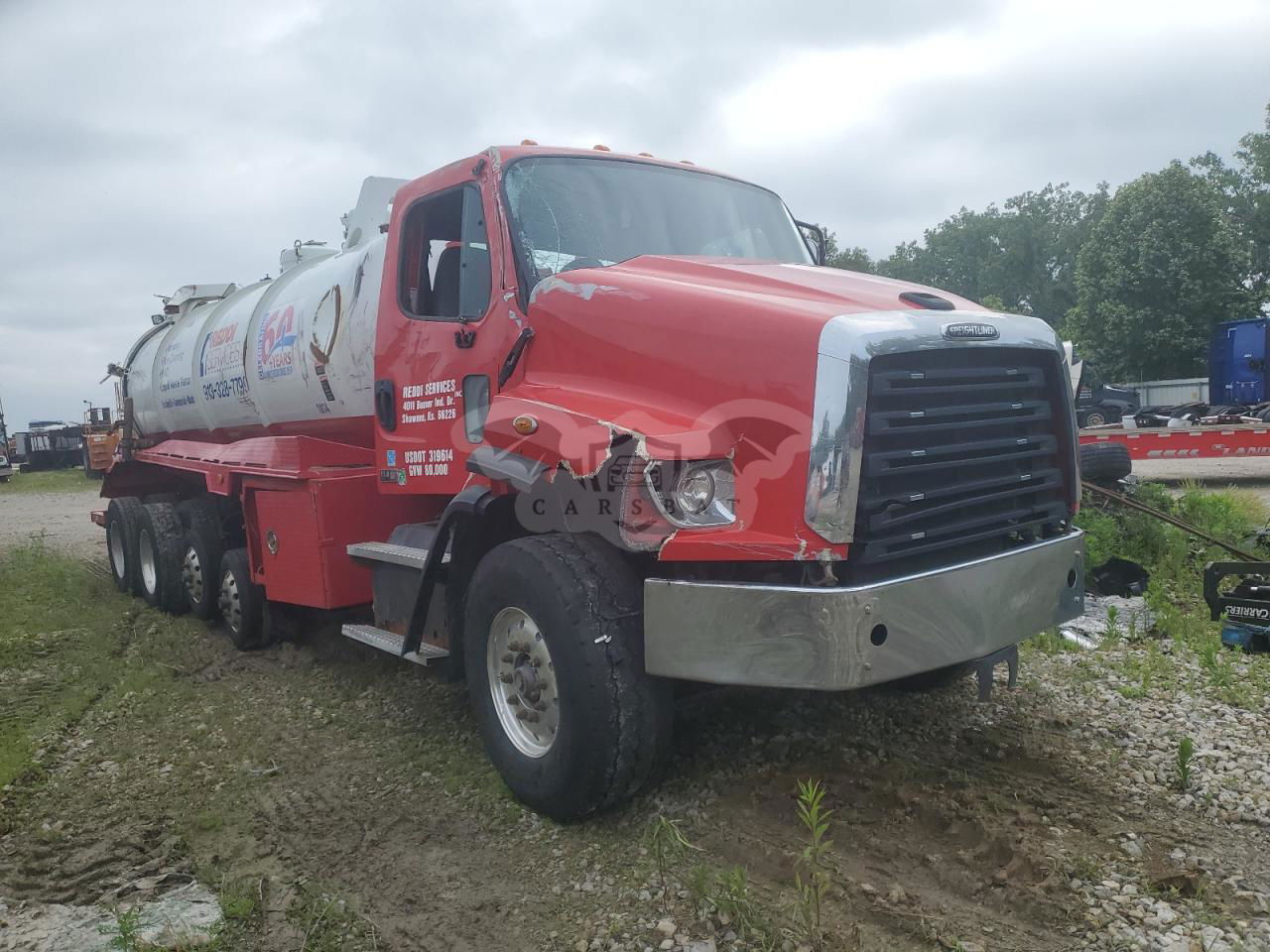 Freightliner Business Class M2 12.8L  6 2020