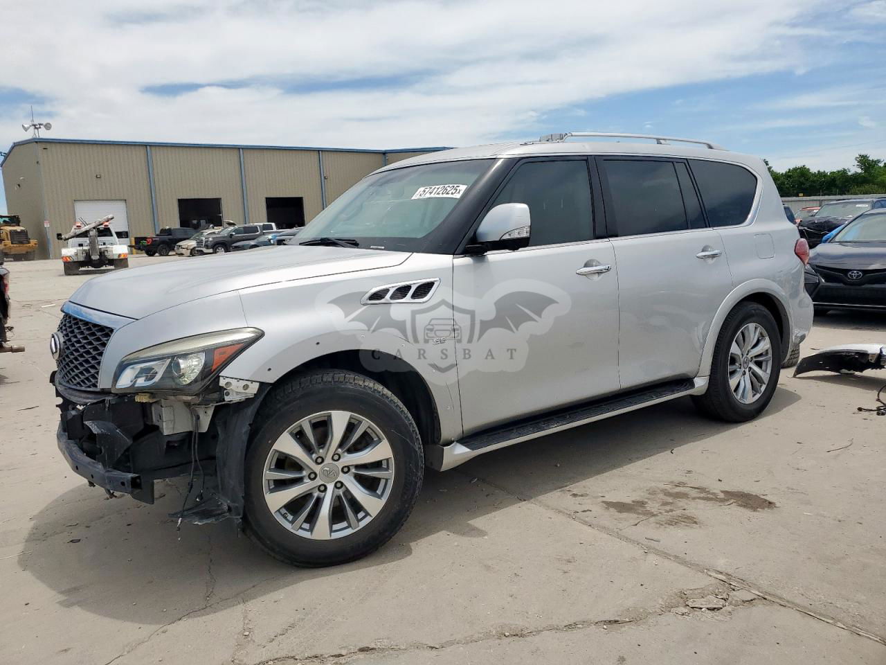 Infiniti QX80 5.6L  8 2015