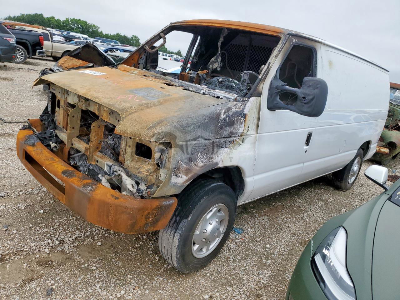 Ford Econoline E150 VAN 4.6L  8 2013