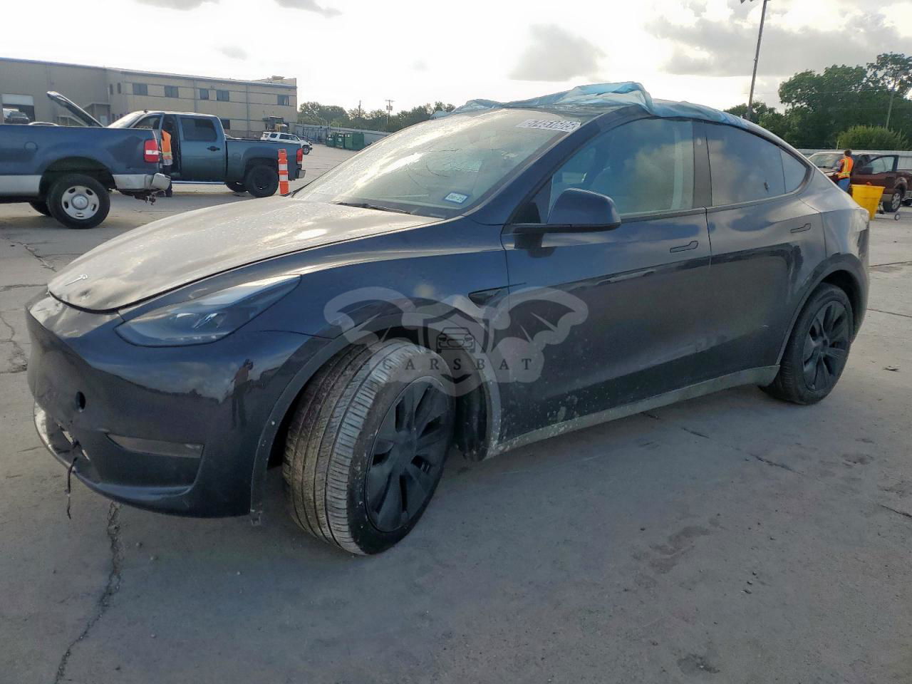 Tesla Model Y 2024