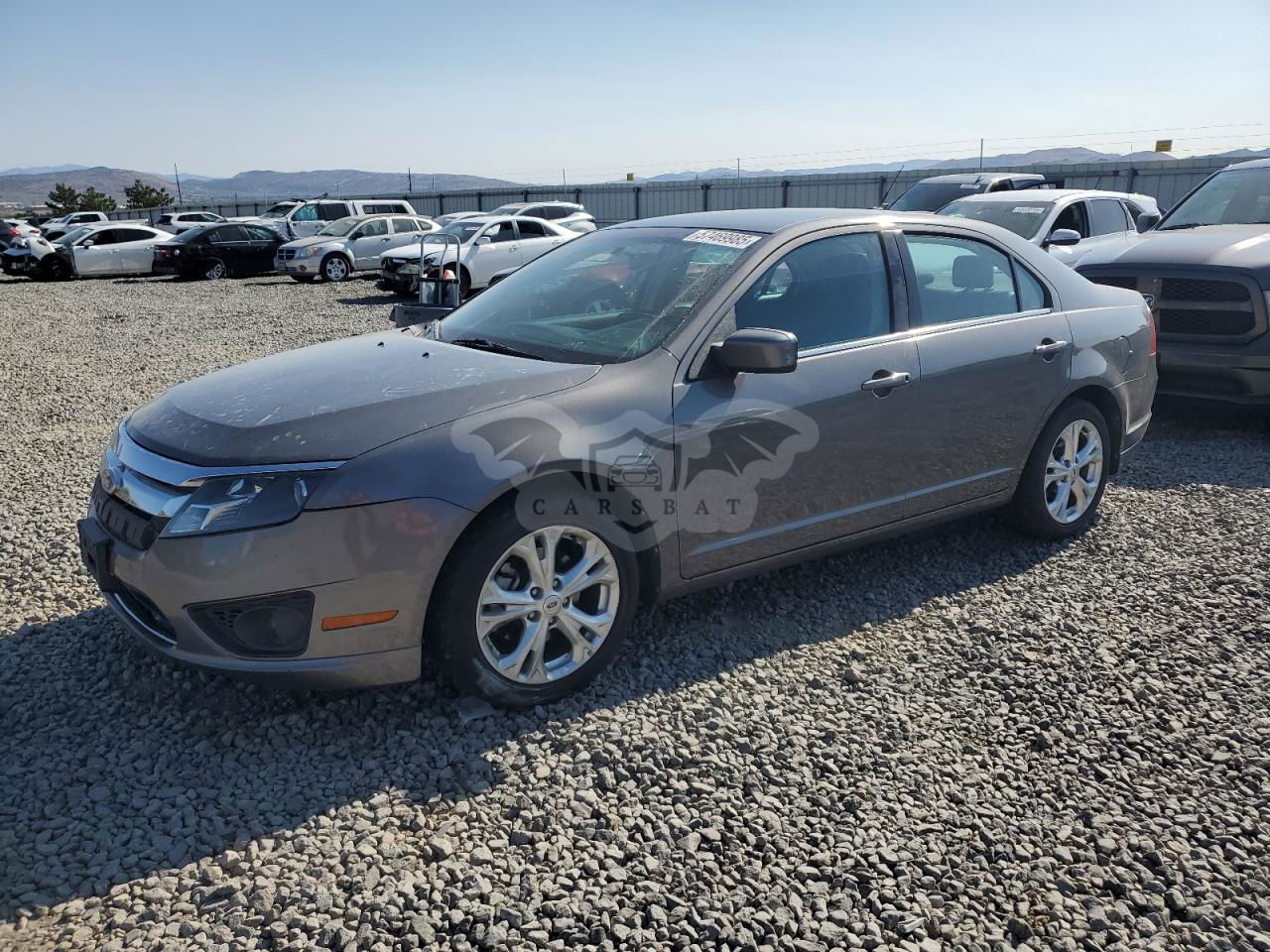 Ford Fusion SE 2.5L  4 2012