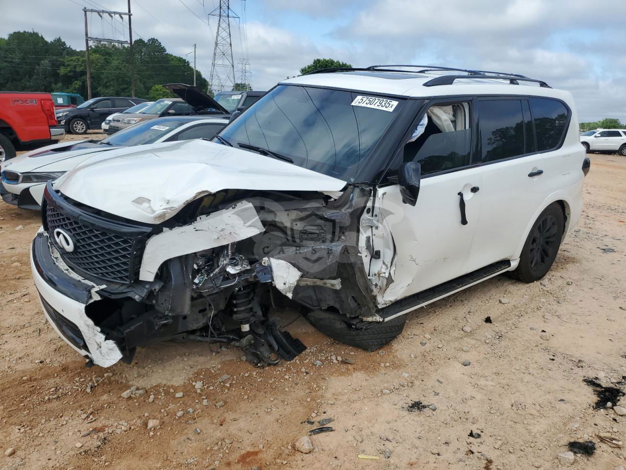Infiniti QX80 5.6L  8 2015
