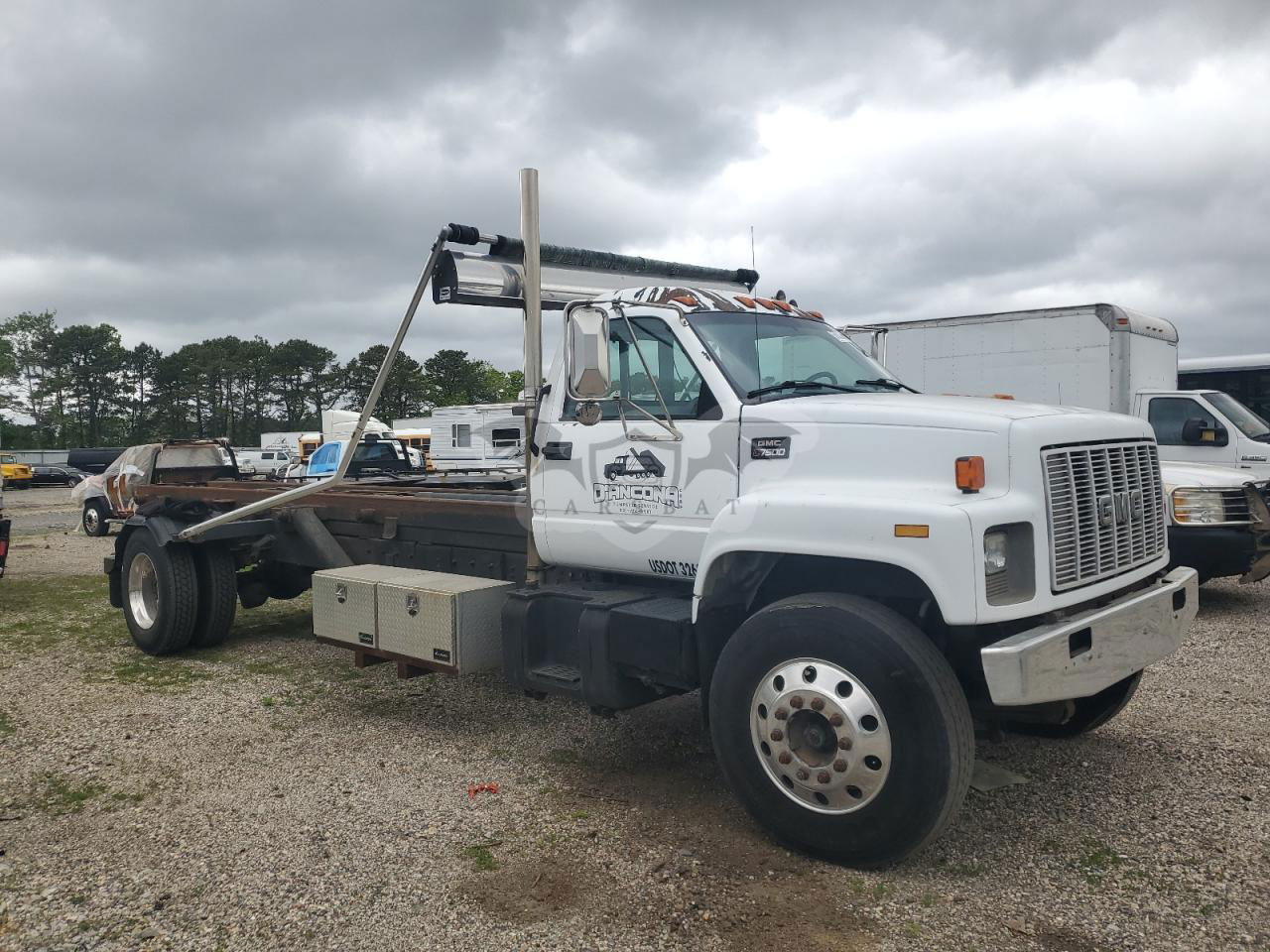 GMC C/K Series C7H042 6 2000