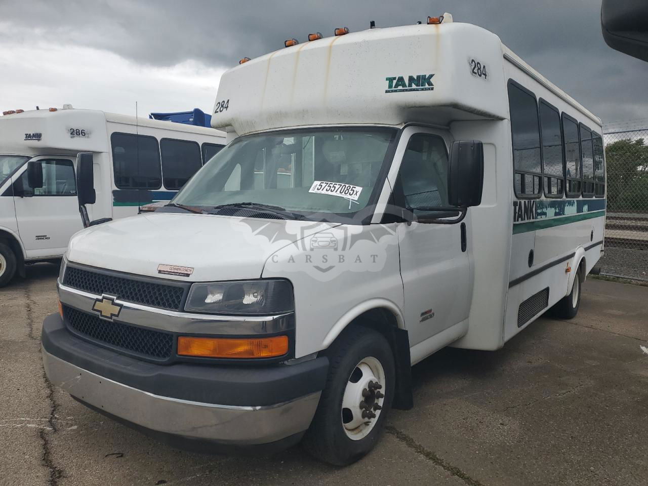 Chevrolet Express 6.6L  8 2015