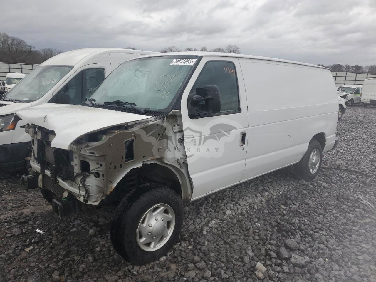 Ford Econoline E150 VAN 4.6L  8 2013