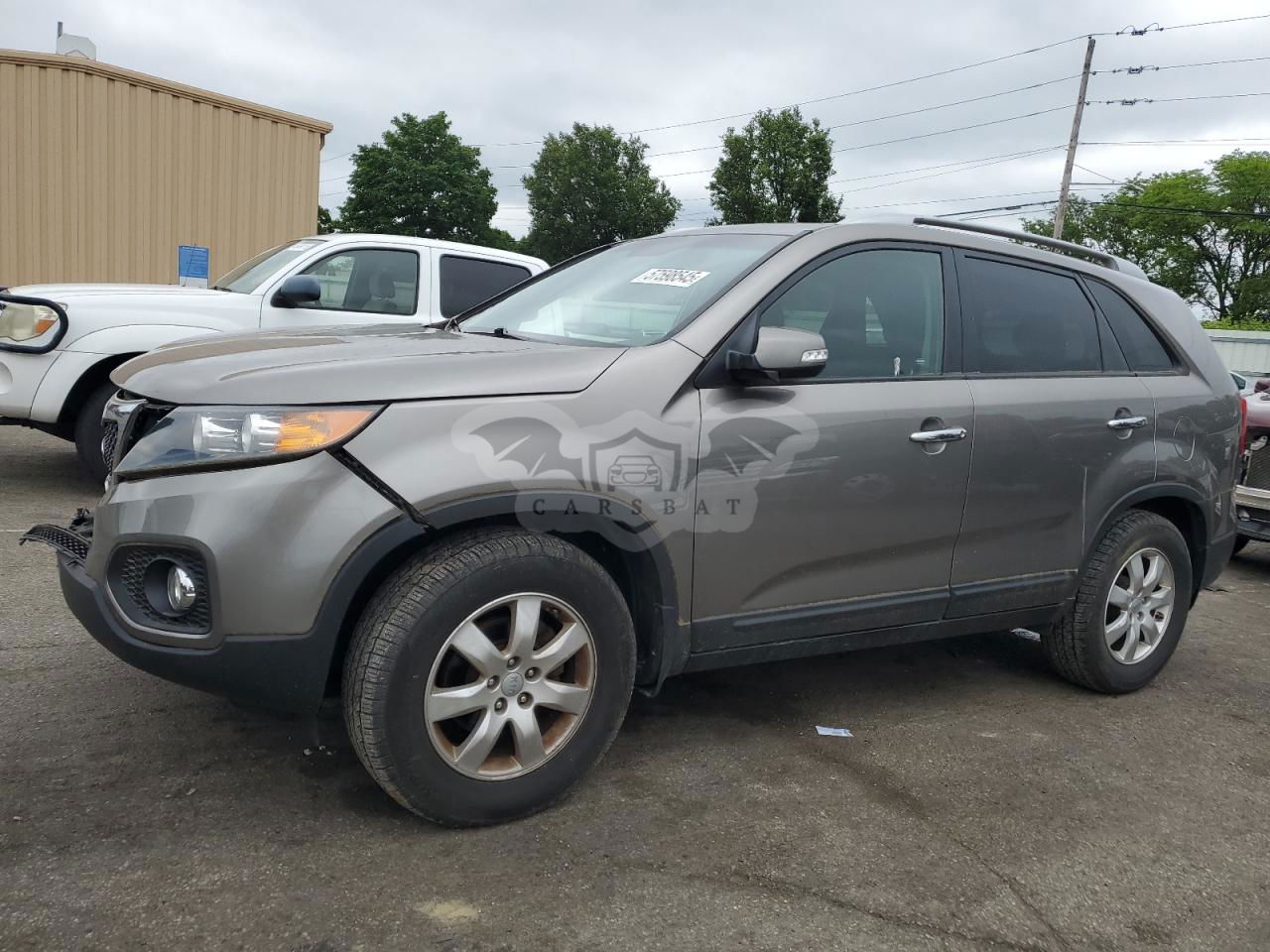 Kia Sorento LX 2.4L  4 2013