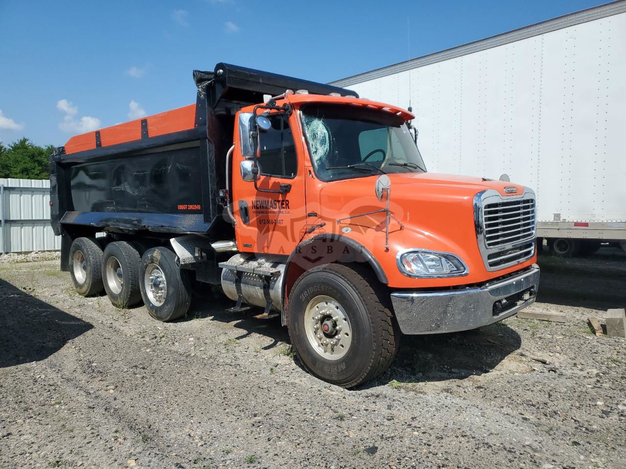 Freightliner Business Class M2 112 MEDIUM DUTY 12.8L  6 2006