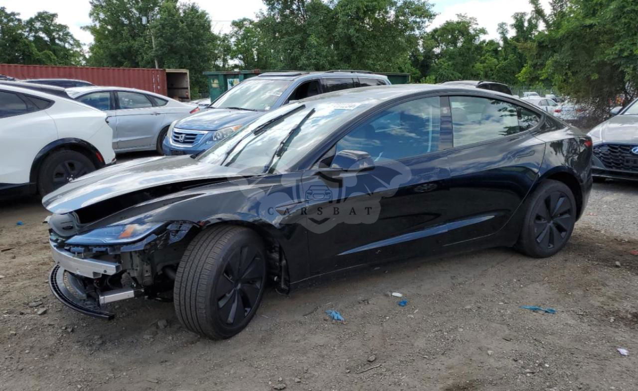 Tesla Model 3 2024