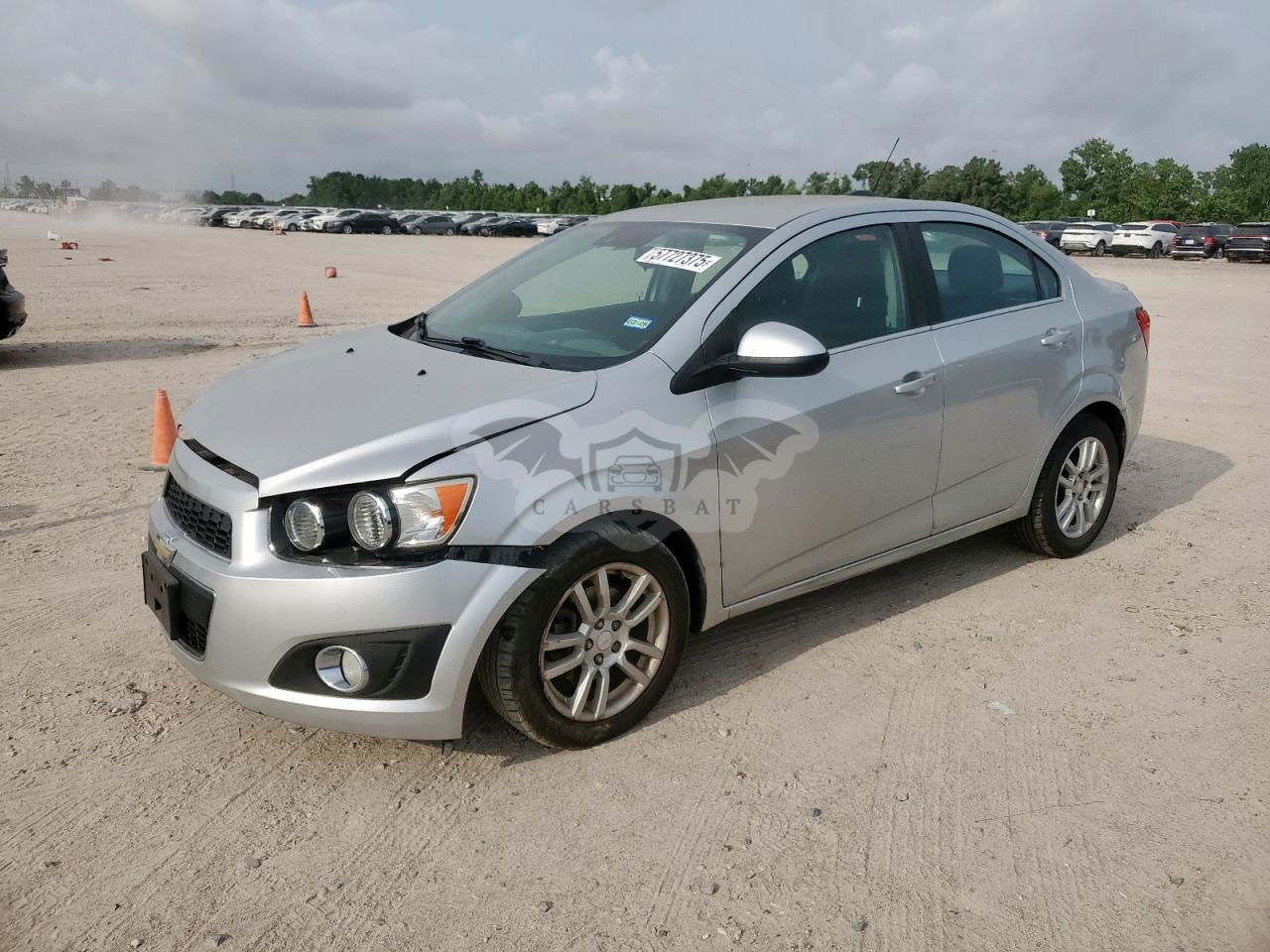 Chevrolet Aveo (Sonic) LT 1.8L  4 2015