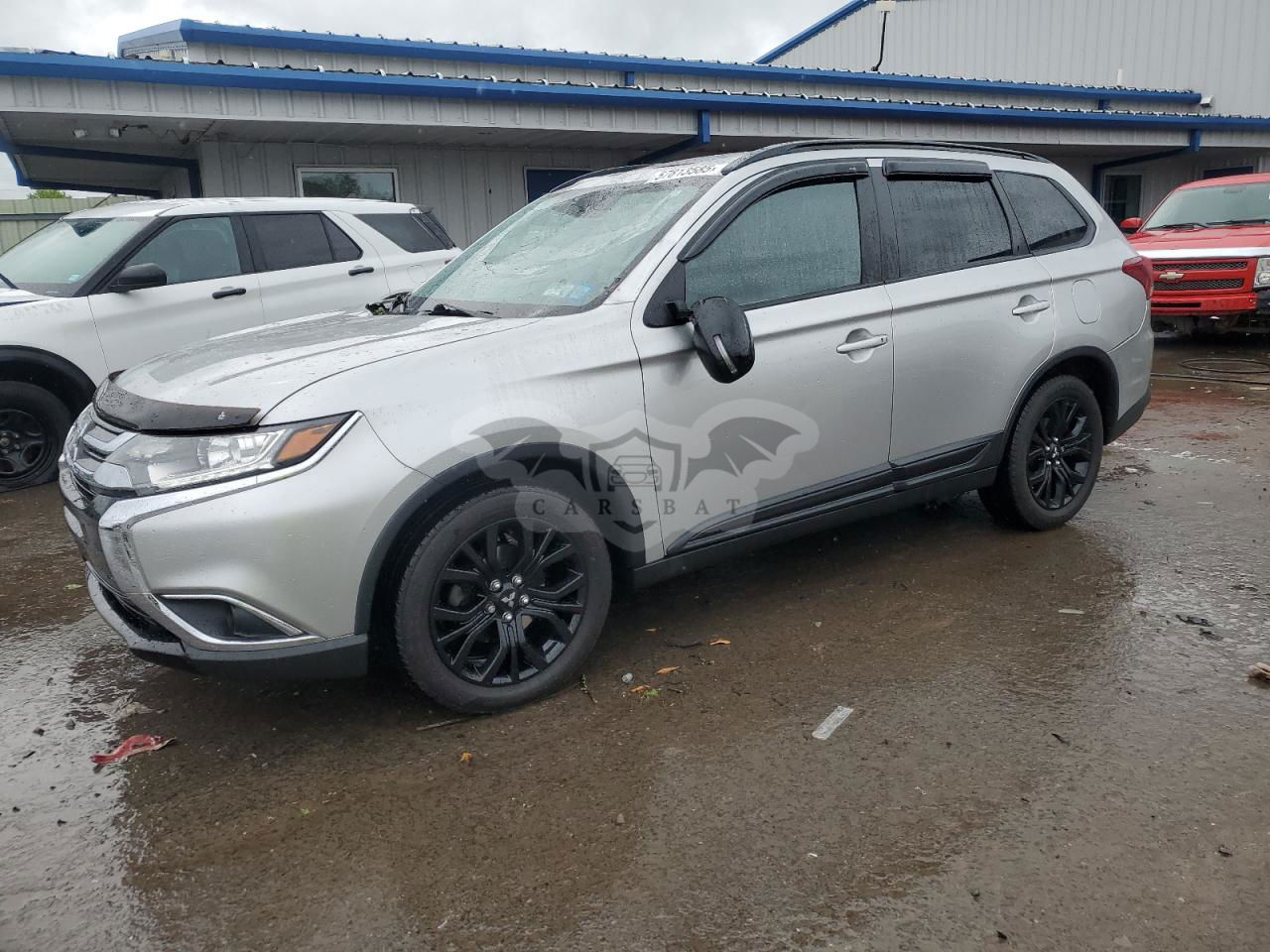 Mitsubishi Outlander SE 2.4L  4 2018