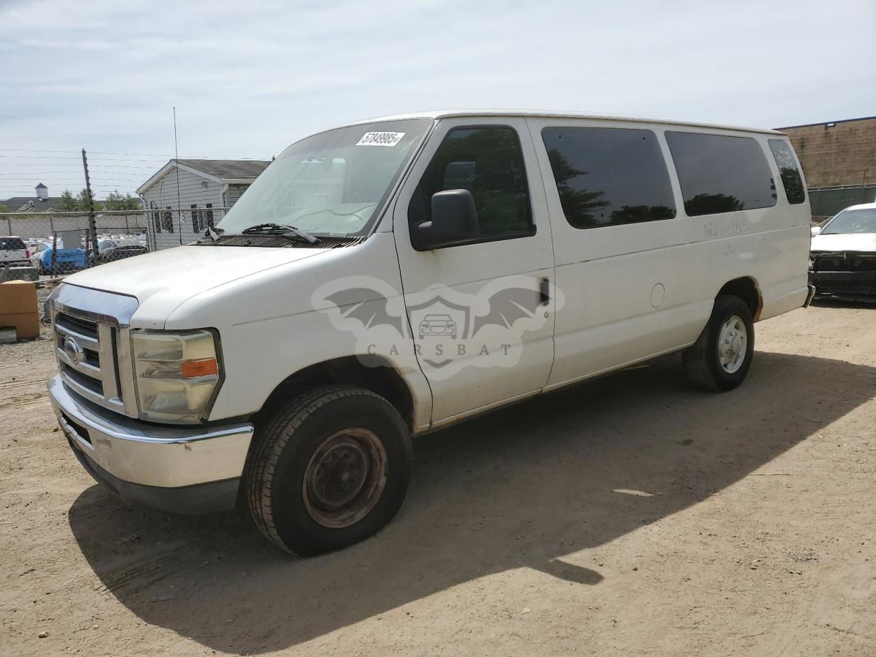 Ford Econoline E350 SUPER DUTY WAGON 5.4L  8 2010