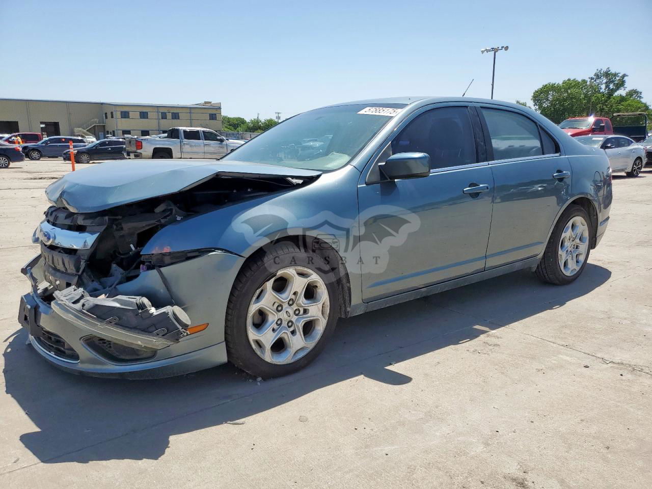 Ford Fusion SE 2.5L  4 2011