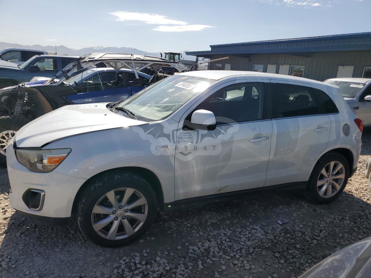 Mitsubishi Outlander SE 2.0L  4 2014