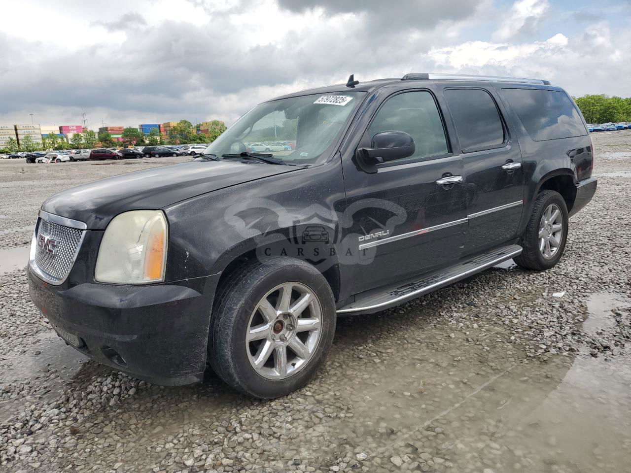 GMC Yukon DENALI 6.2L  8 2009