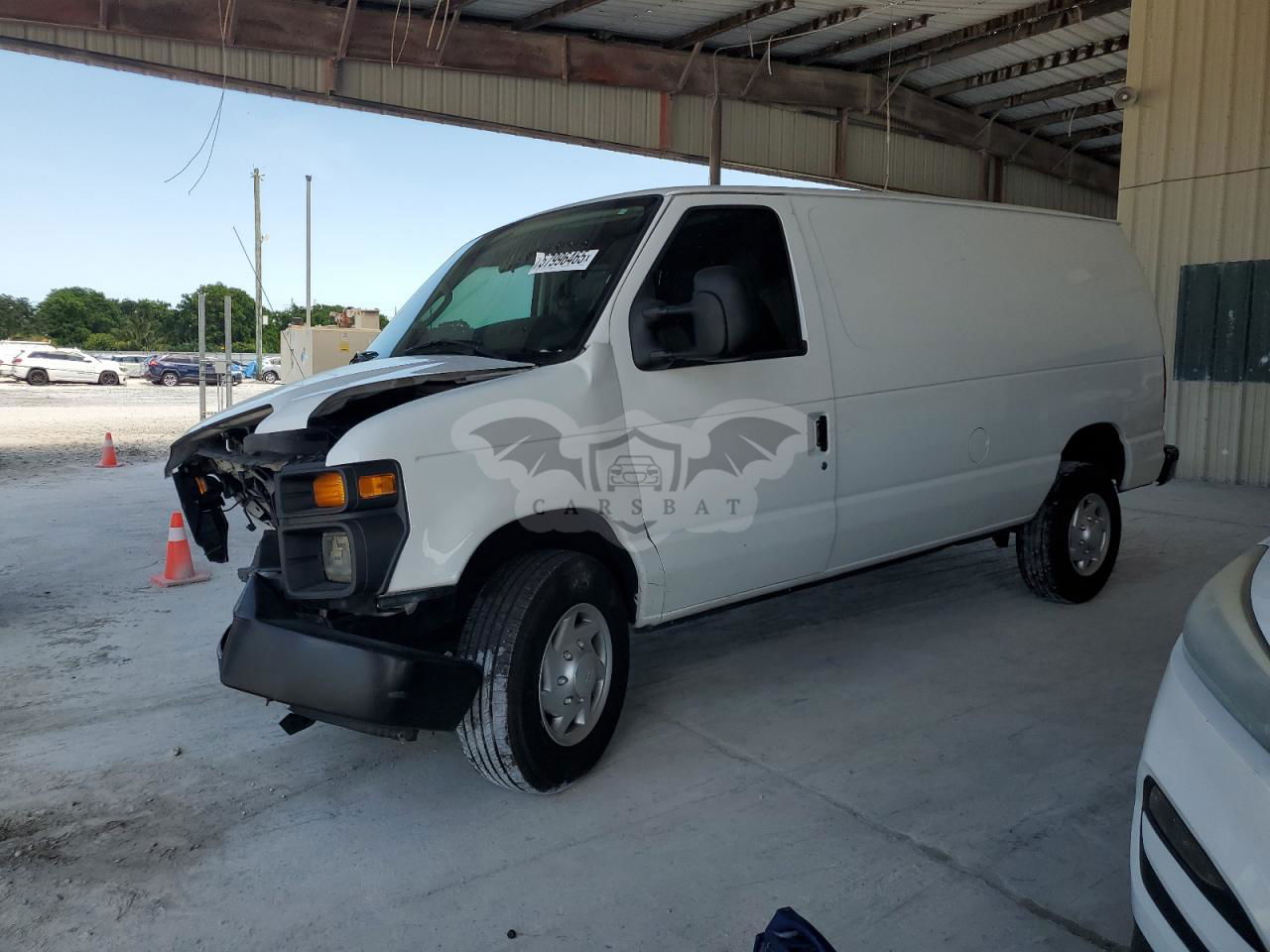 Ford Econoline E250 VAN 4.6L  8 2014