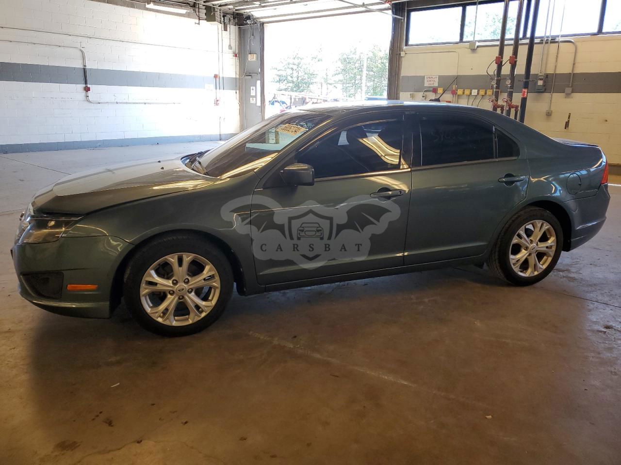 Ford Fusion SE 2.5L  4 2012