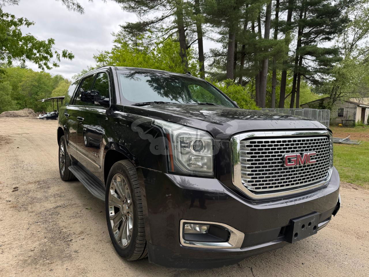 GMC Yukon DENALI 6.2L  8 2015