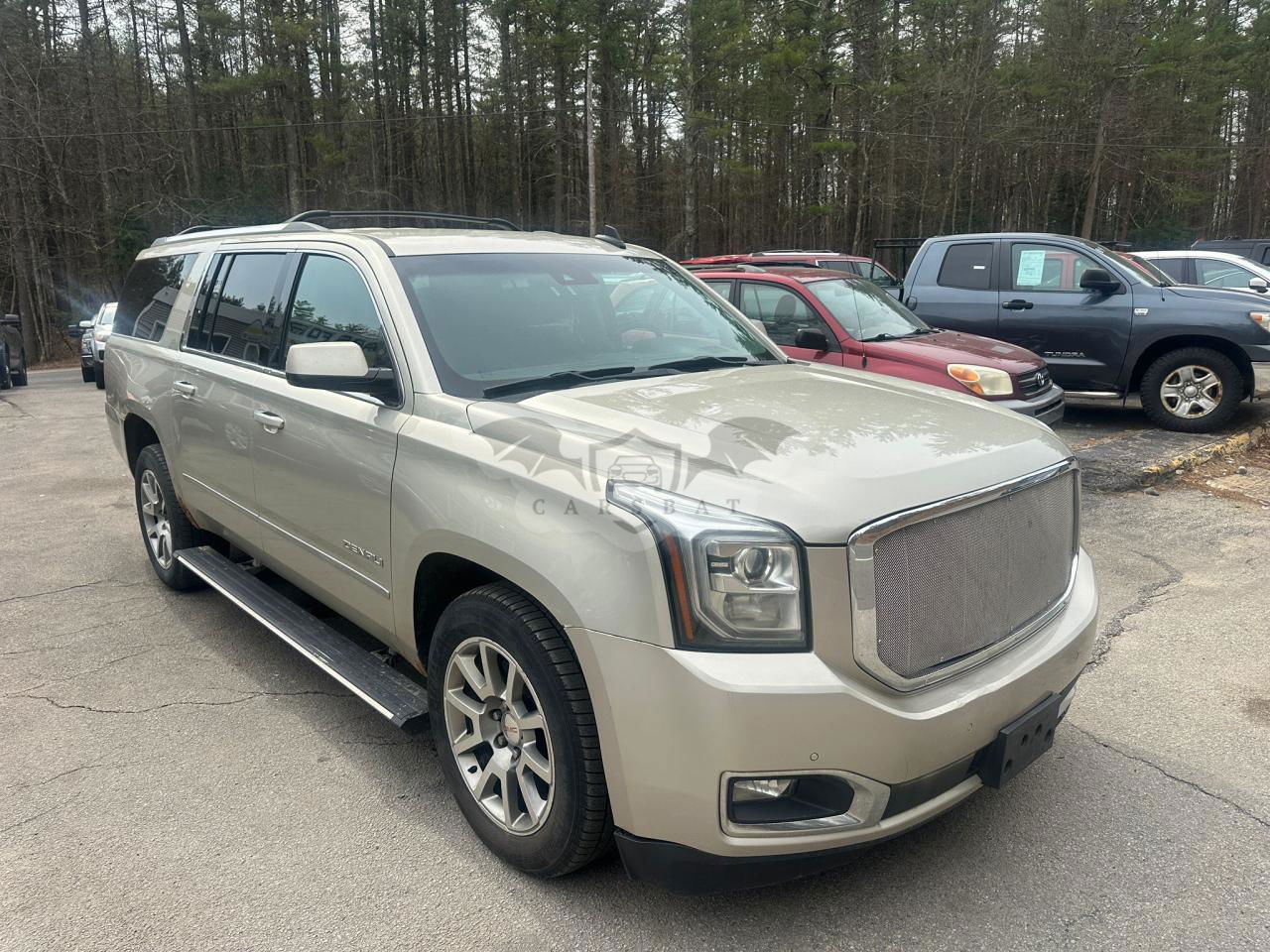 GMC Yukon DENALI 6.2L  8 2015