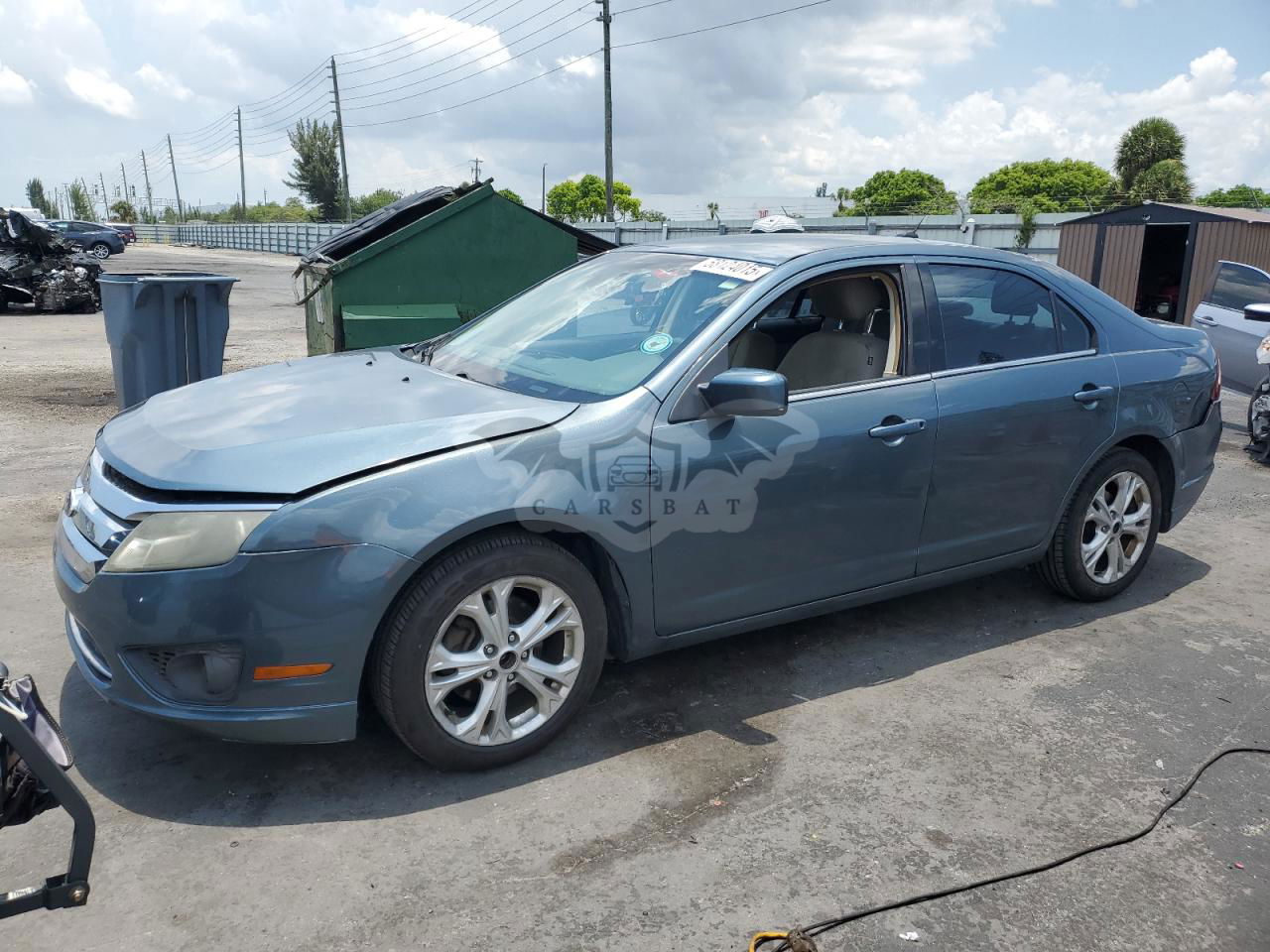 Ford Fusion SE 2.5L  4 2012