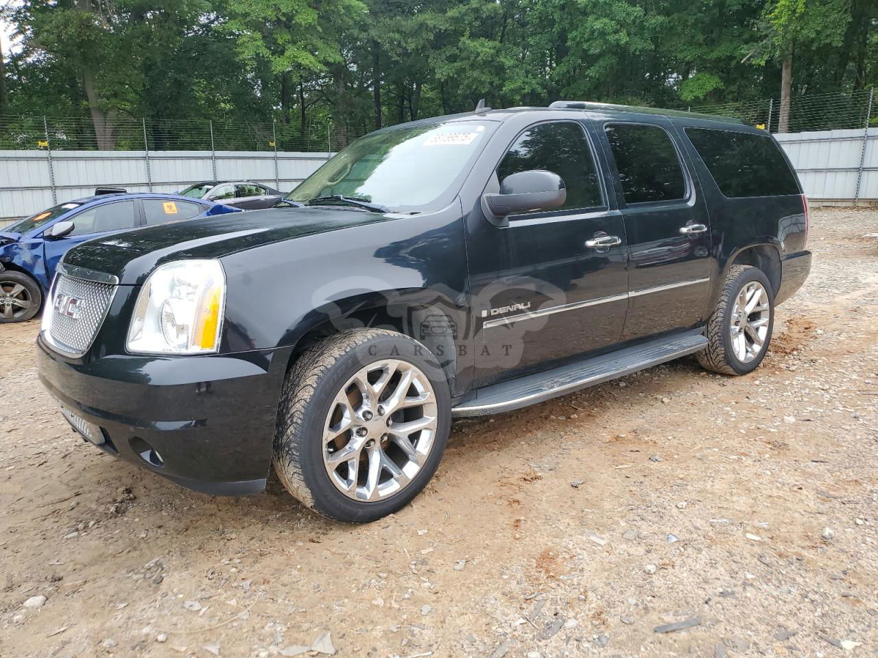 GMC Yukon DENALI 6.2L  8 2009
