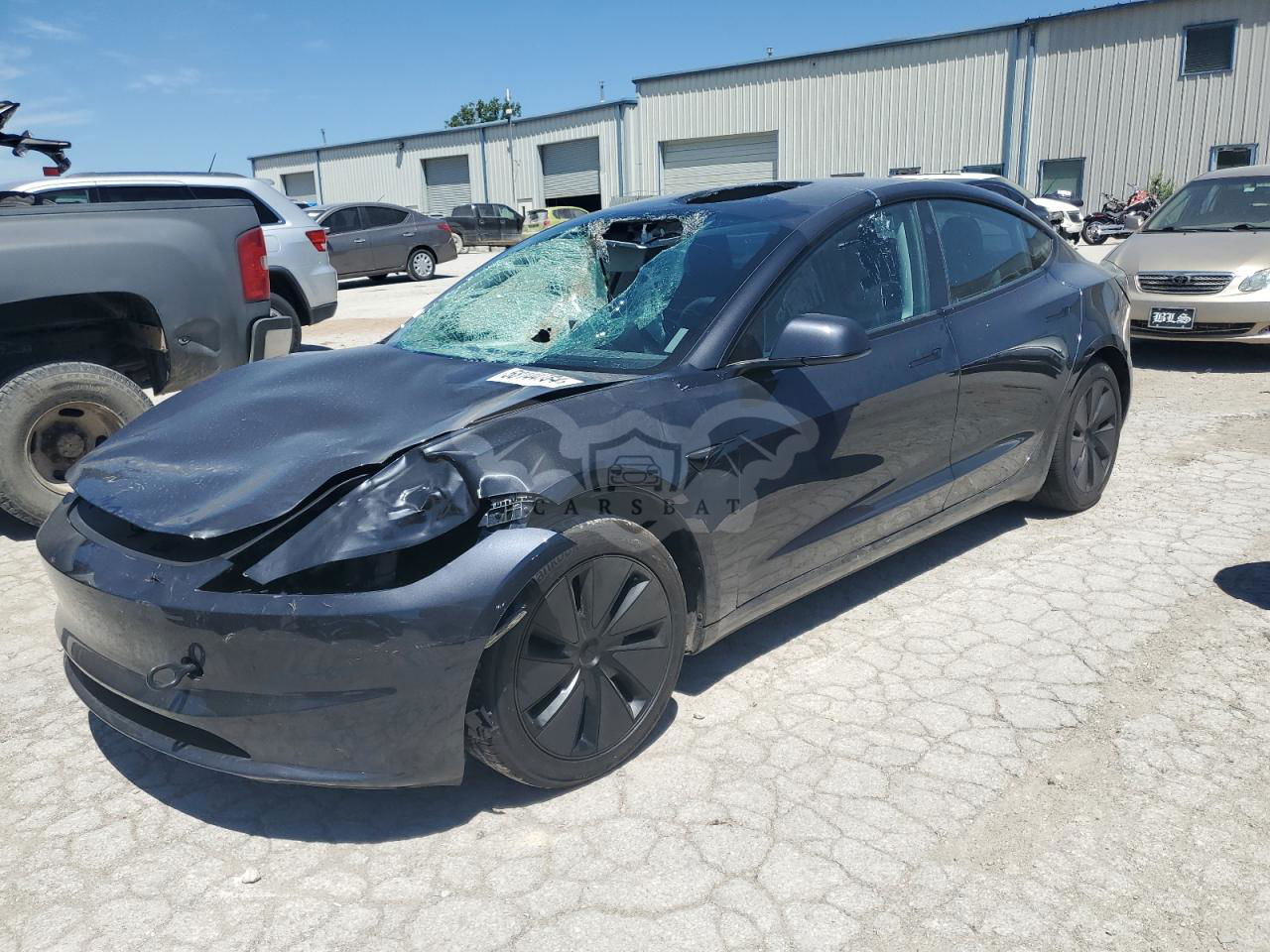 Tesla Model 3 2024