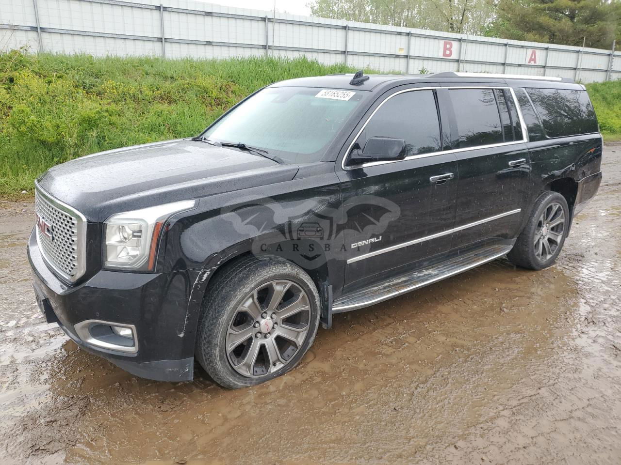 GMC Yukon DENALI 6.2L  8 2016