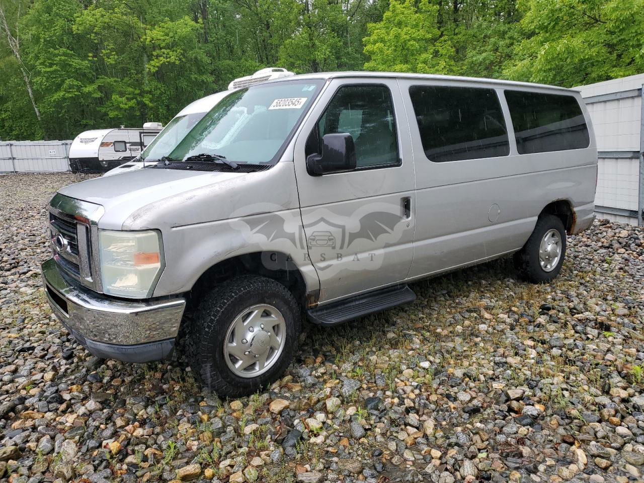 Ford Econoline E350 SUPER DUTY WAGON 5.4L  8 2010