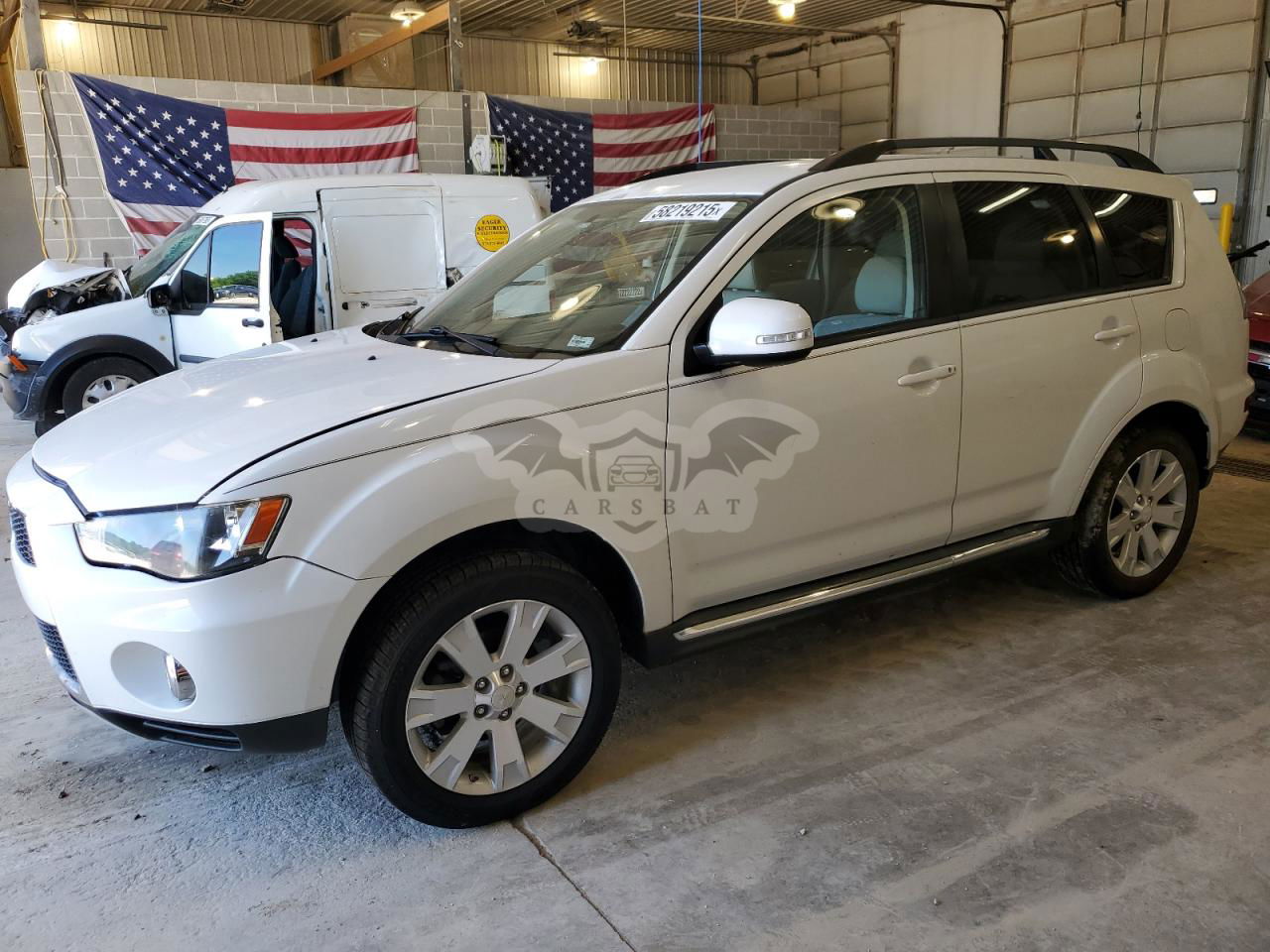 Mitsubishi Outlander SE 2.4L  4 2012